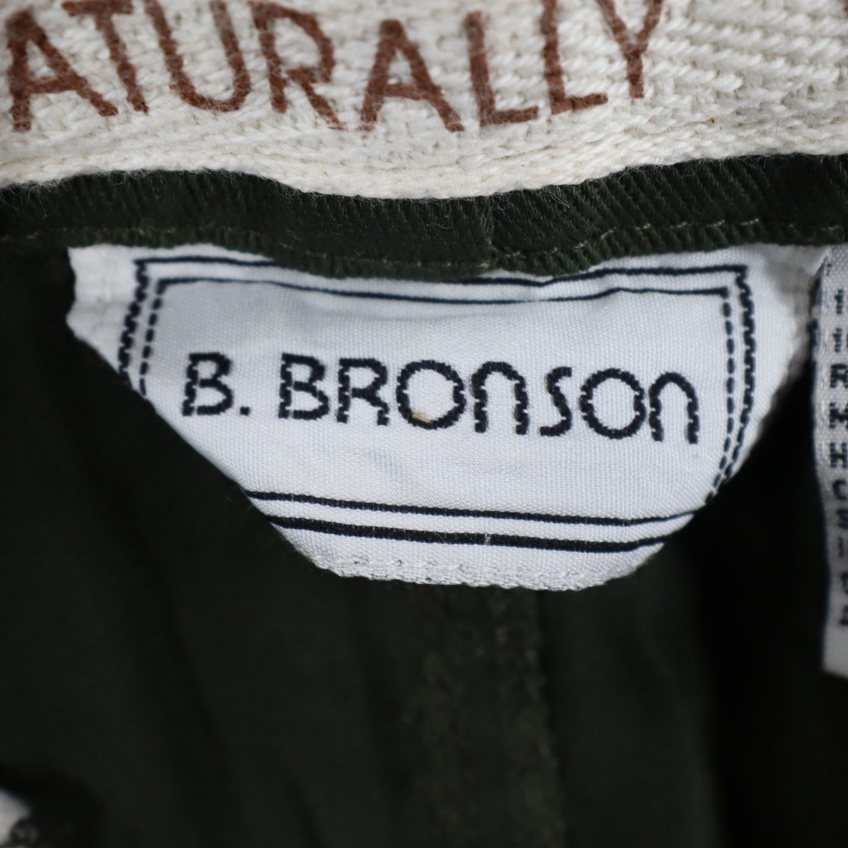 B. Bronson Pleated Shorts Womens 9/10 Vintage 90s Olive Green Cotton With Belt - take2supply