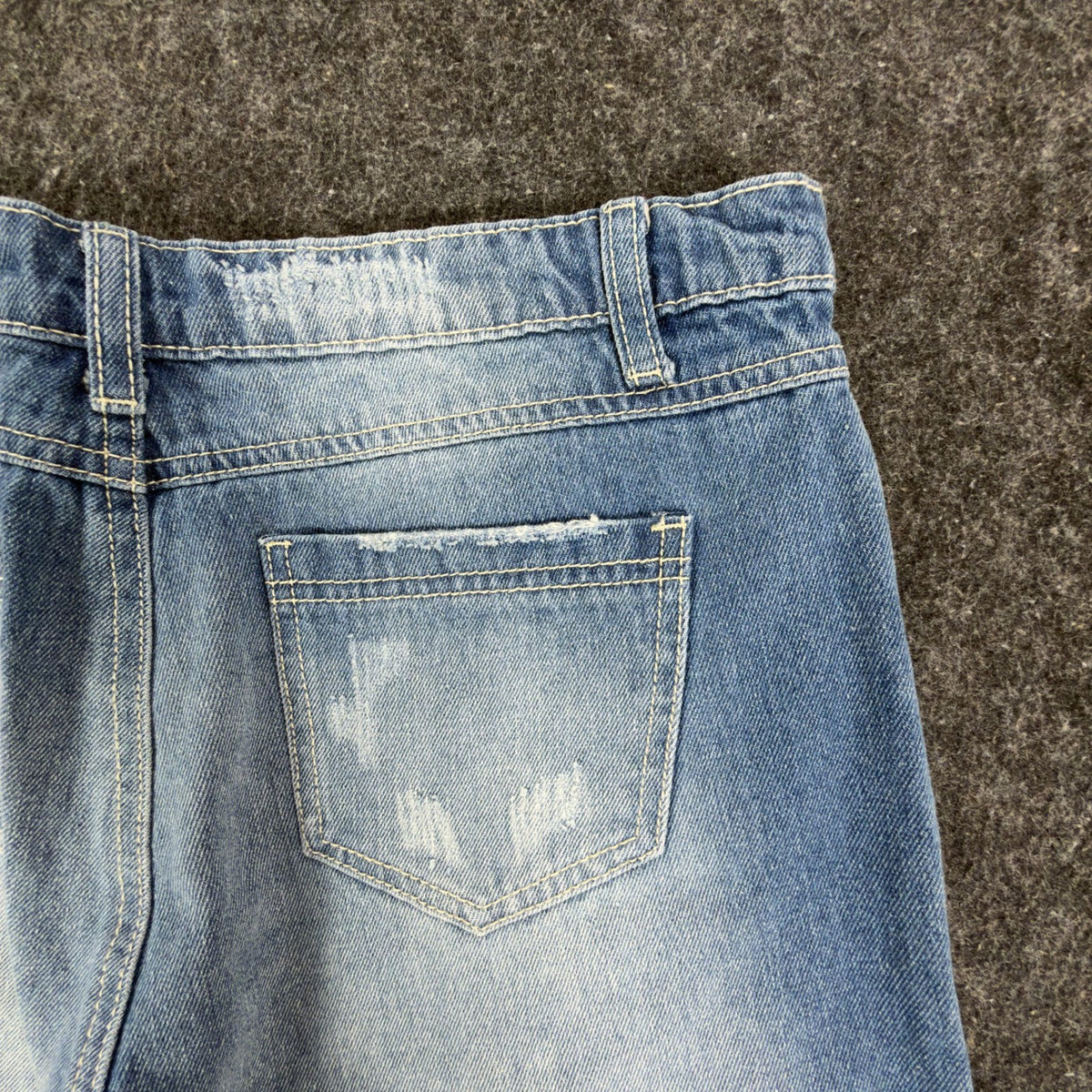 Blu Pepper Modern Embroidered Denim Shorts Womens Medium Blue Cotton NWT - take2supply