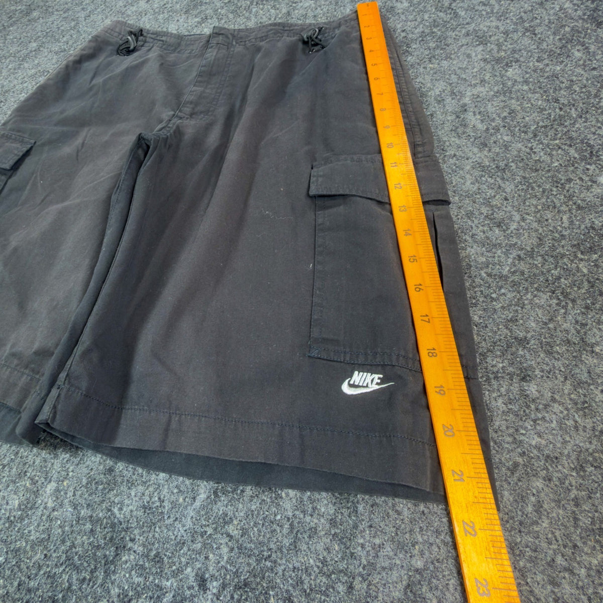 Nike Men's Black Cargo Shorts Vintage 2005 Cotton Tactical Utility - take2supply