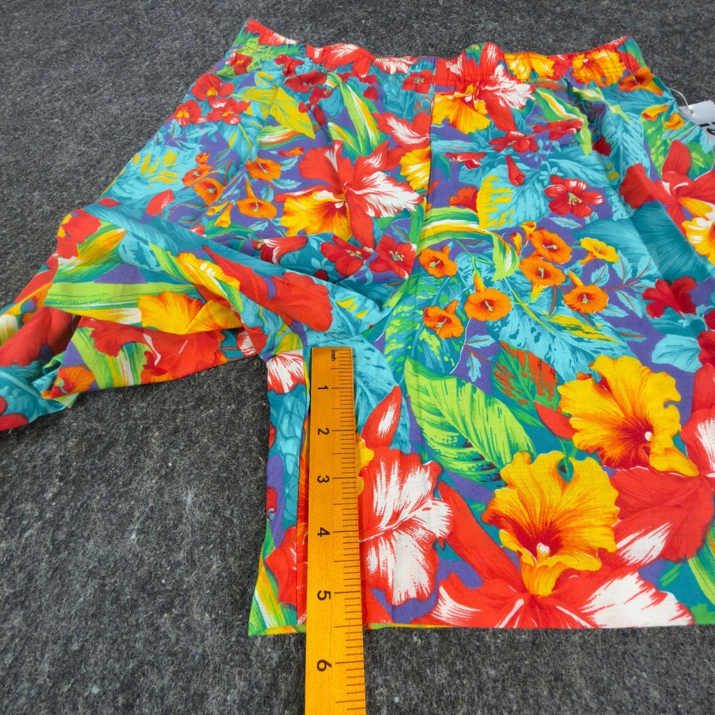 Vintage That's Me! Floral Shorts Womens 7/8 90s Hawaiian Tropical Cotton NWT USA - take2supply