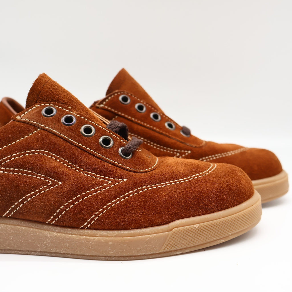 Walker Oxford Sneakers 5.5 D Vintage Brown Suede Gum Sole Deadstock Retro - take2supply