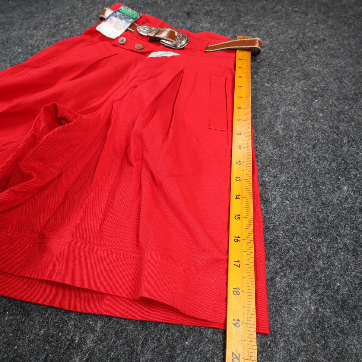 Jordache Pleated Shorts Womens 5/6 Vintage Red Cotton High Waist Western Belt - take2supply