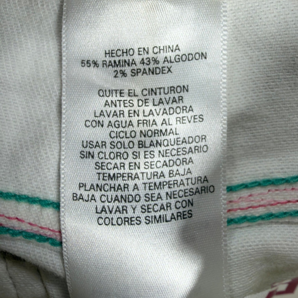Levi's Y2K Bermuda Shorts Girls 12 White Denim NWT 2006 Retro Heart Pocket - take2supply