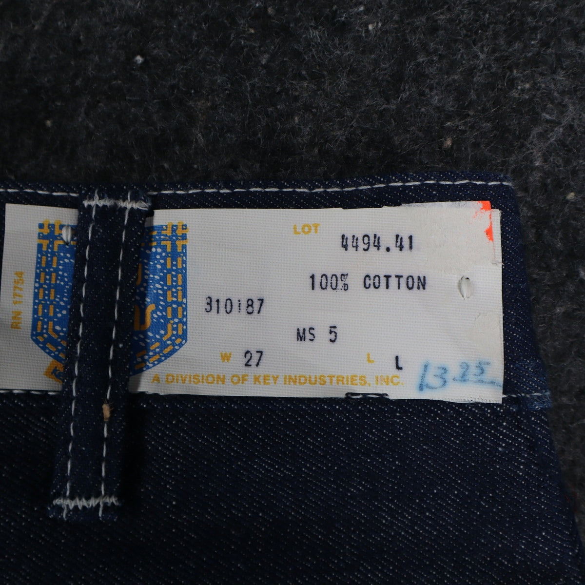 Key Jeans Vintage Womens 27 L Blue Red Embroidered Flare Jeans NWT - take2supply
