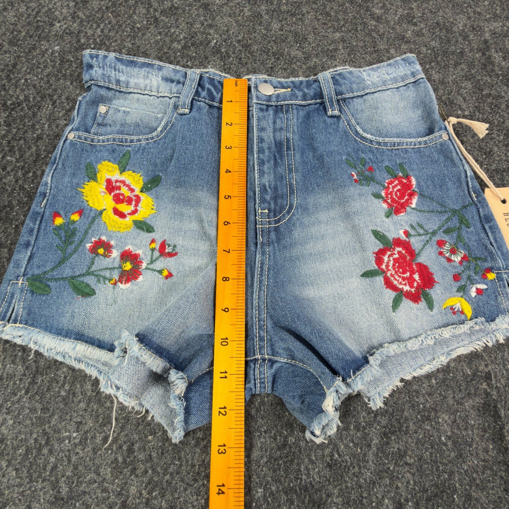 Blu Pepper Modern Floral Embroidered Denim Shorts Womens S Blue Cotton NWT - take2supply