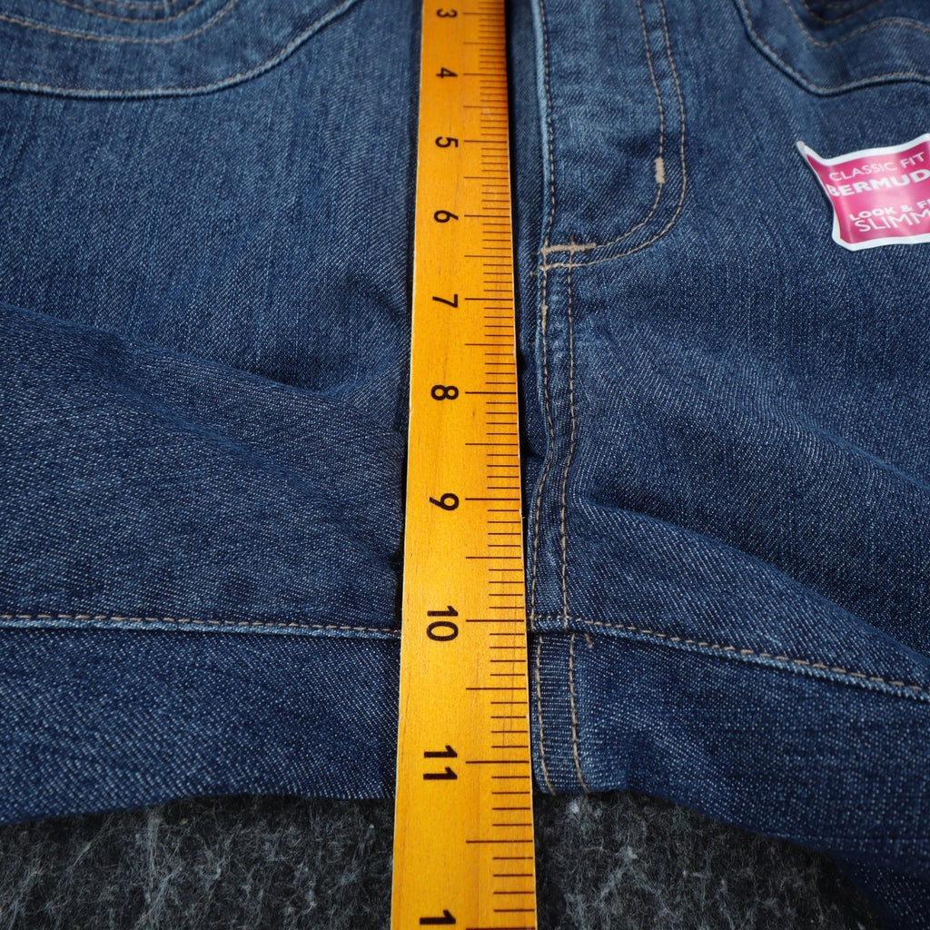 Lee Bermuda Shorts Women 6 M Classic Fit Carolina Blue Denim Stretch Belted NWT - take2supply