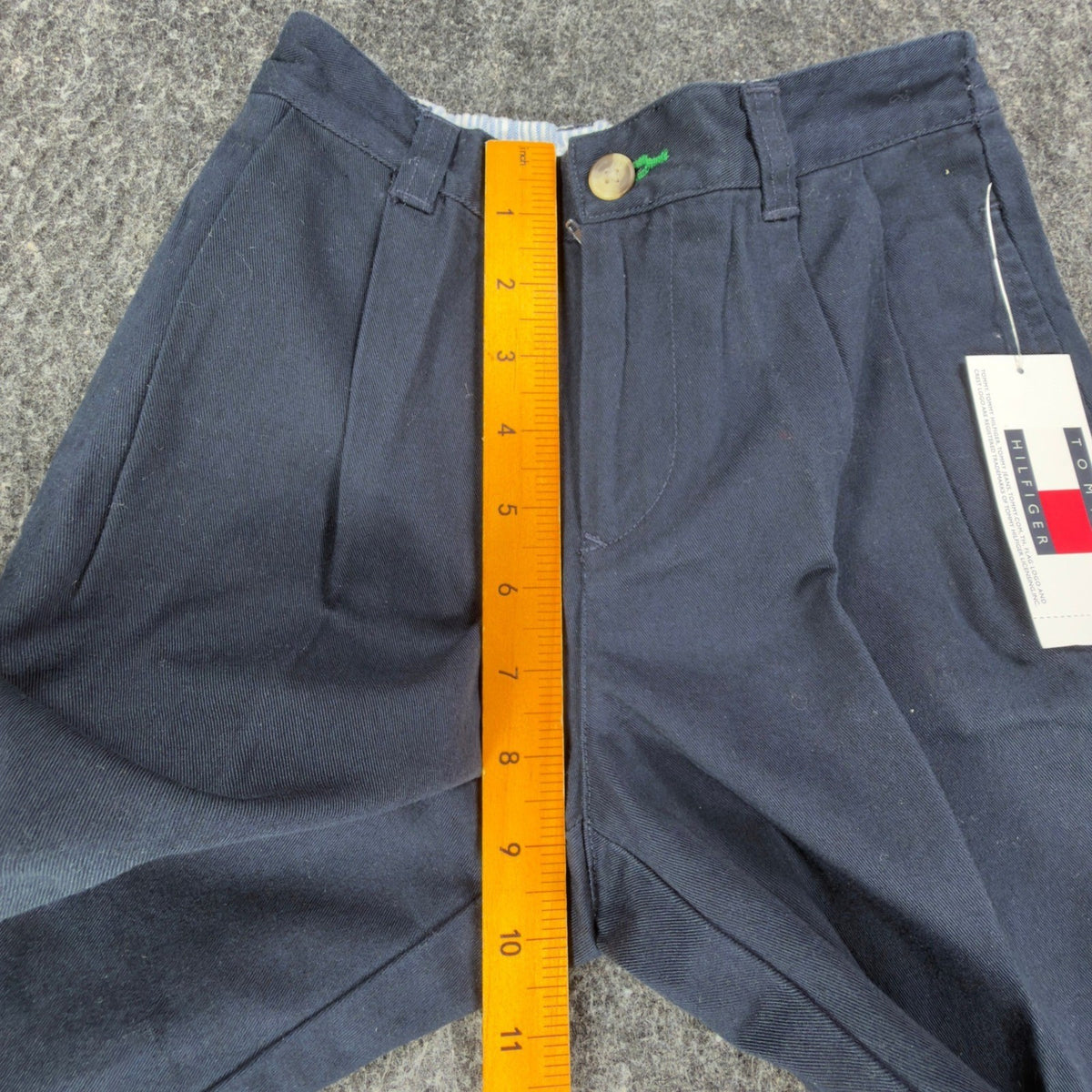 Tommy Hilfiger Vintage 90s Pleated Chino Shorts Boys 7 Navy Cotton NWT - take2supply