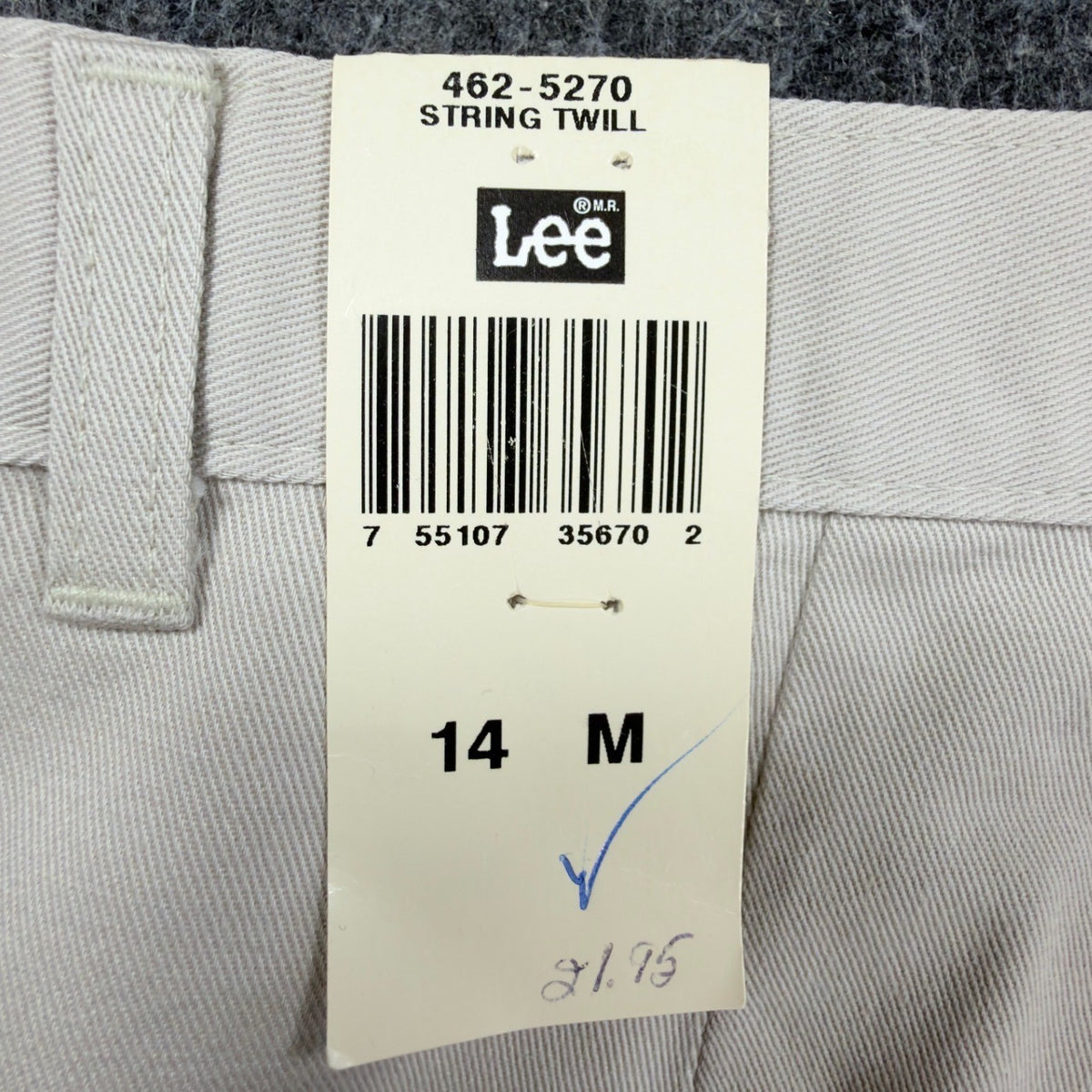 Lee Vintage 90s Pleated Shorts Womens 14 M Beige Cotton Twill NWT Deadstock - take2supply