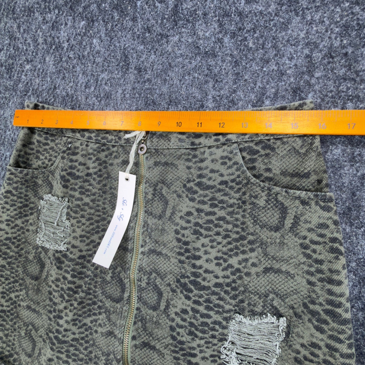 She + Sky Snake Print Denim Mini Skirt Women Large Green Distressed NWT - take2supply