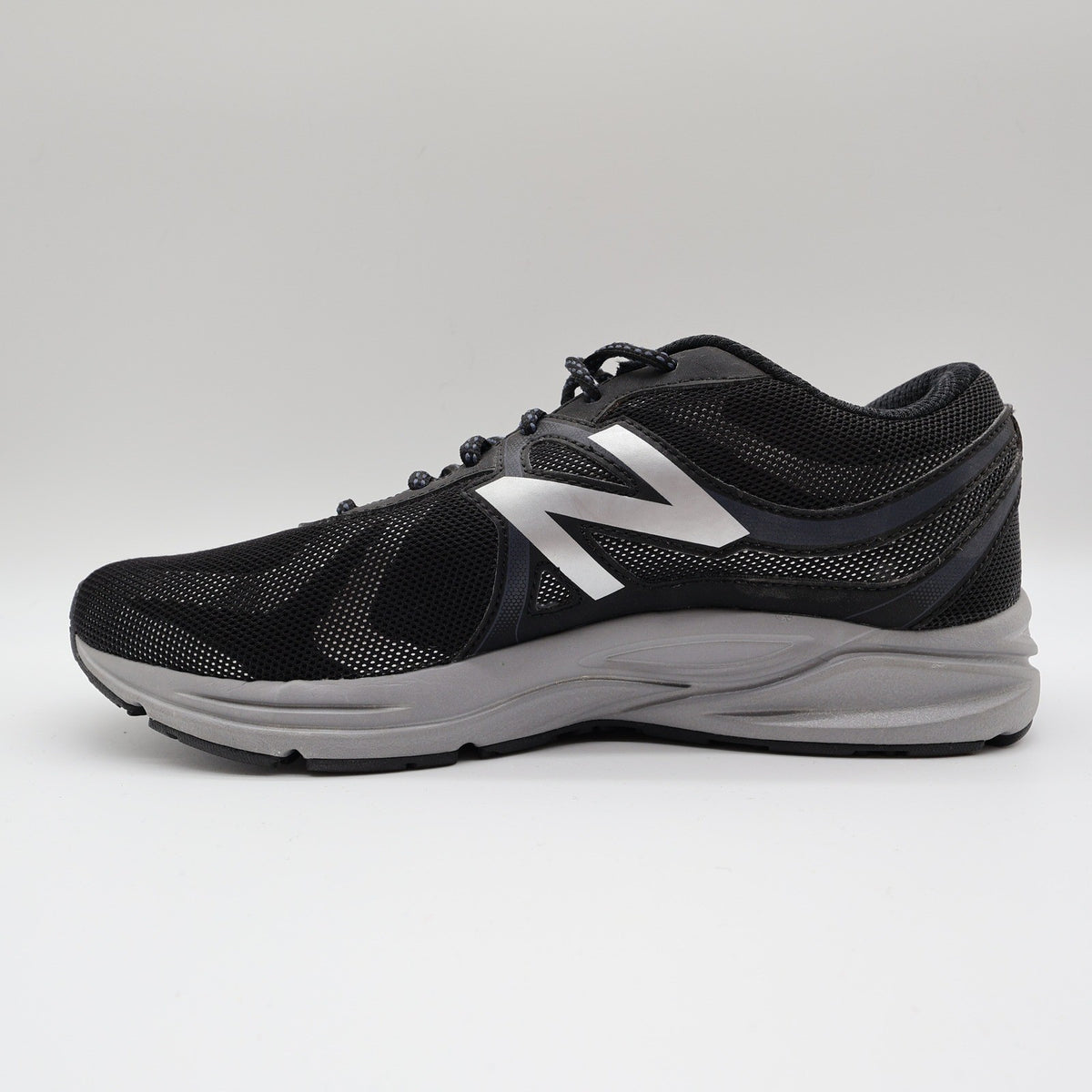 New Balance 580v5 Men's Running Shoes 8.5 Black Mesh TechRide Sneakers - take2supply