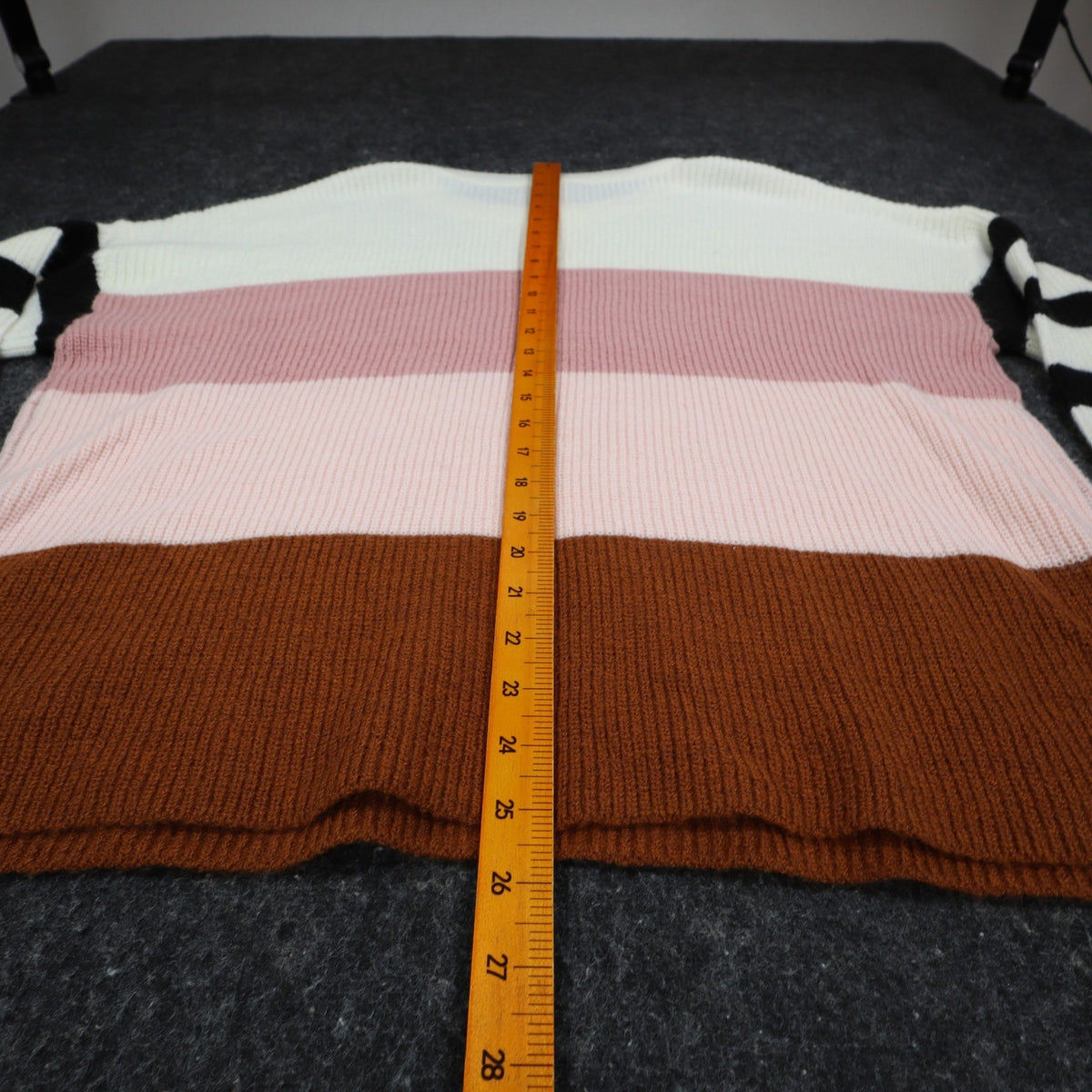 Hem & Thread Colorblock Striped Sweater Womens Large NWT Pink Brown Cream 7535 - take2supply