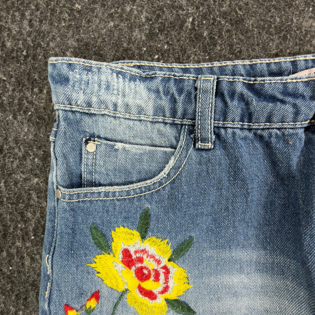 Blu Pepper Modern Embroidered Denim Shorts Womens Medium Blue Cotton NWT - take2supply