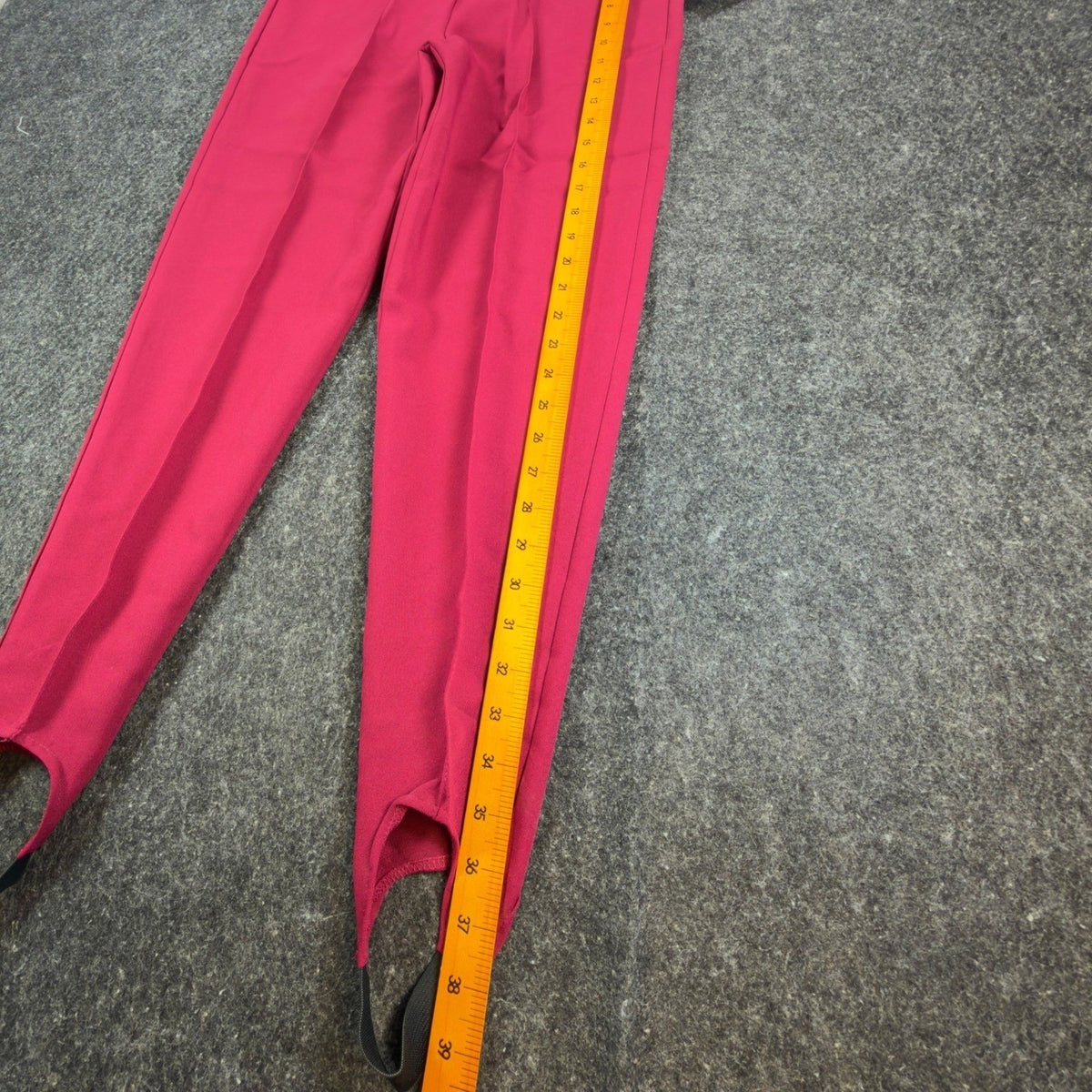 Donnkenny Classics Stirrup Pants Womens 8 Vintage 90s Garnet Pink Silky Stretch - take2supply