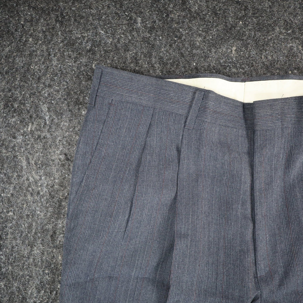 Haggar Pleated Dress Slacks Mens 33x32 Vintage 90s Gray Pinstripe Made in USA - take2supply