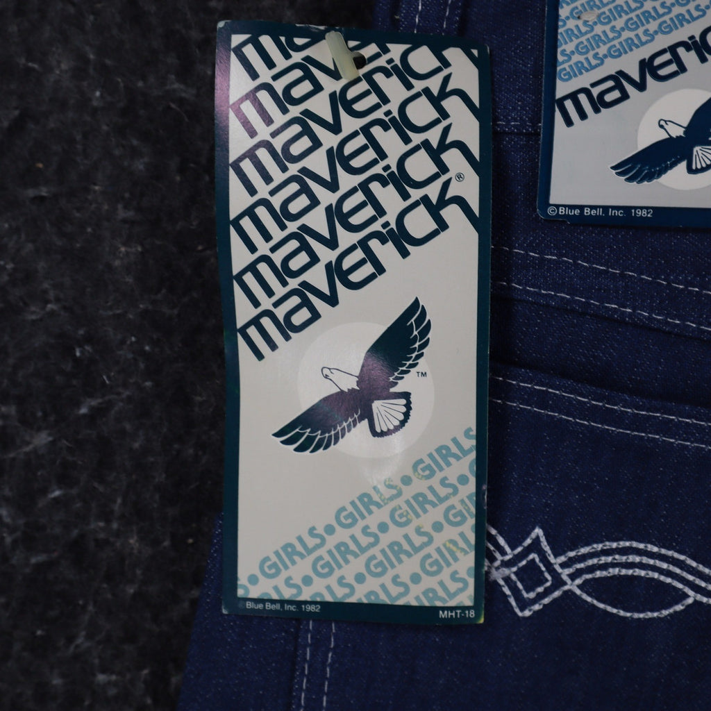Vintage Maverick Girls Jeans 8 Slim Blue Straight Leg Denim NOS - take2supply