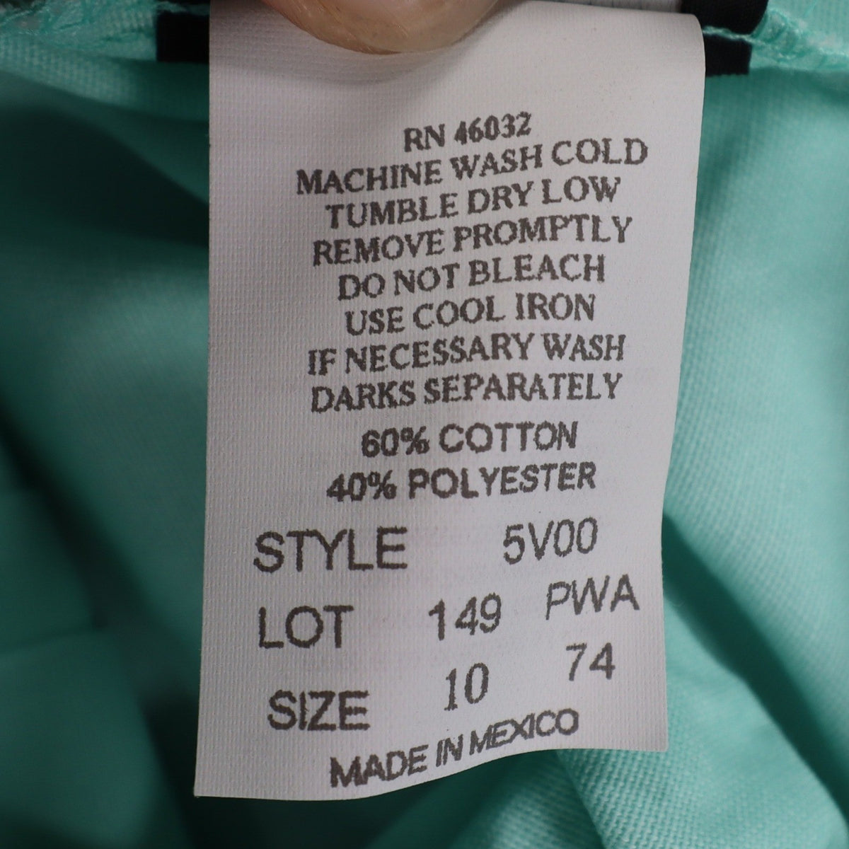 Southern Lady Pleated Shorts Womens Size 10 Aqua Twill High Waist Elastic Back - take2supply