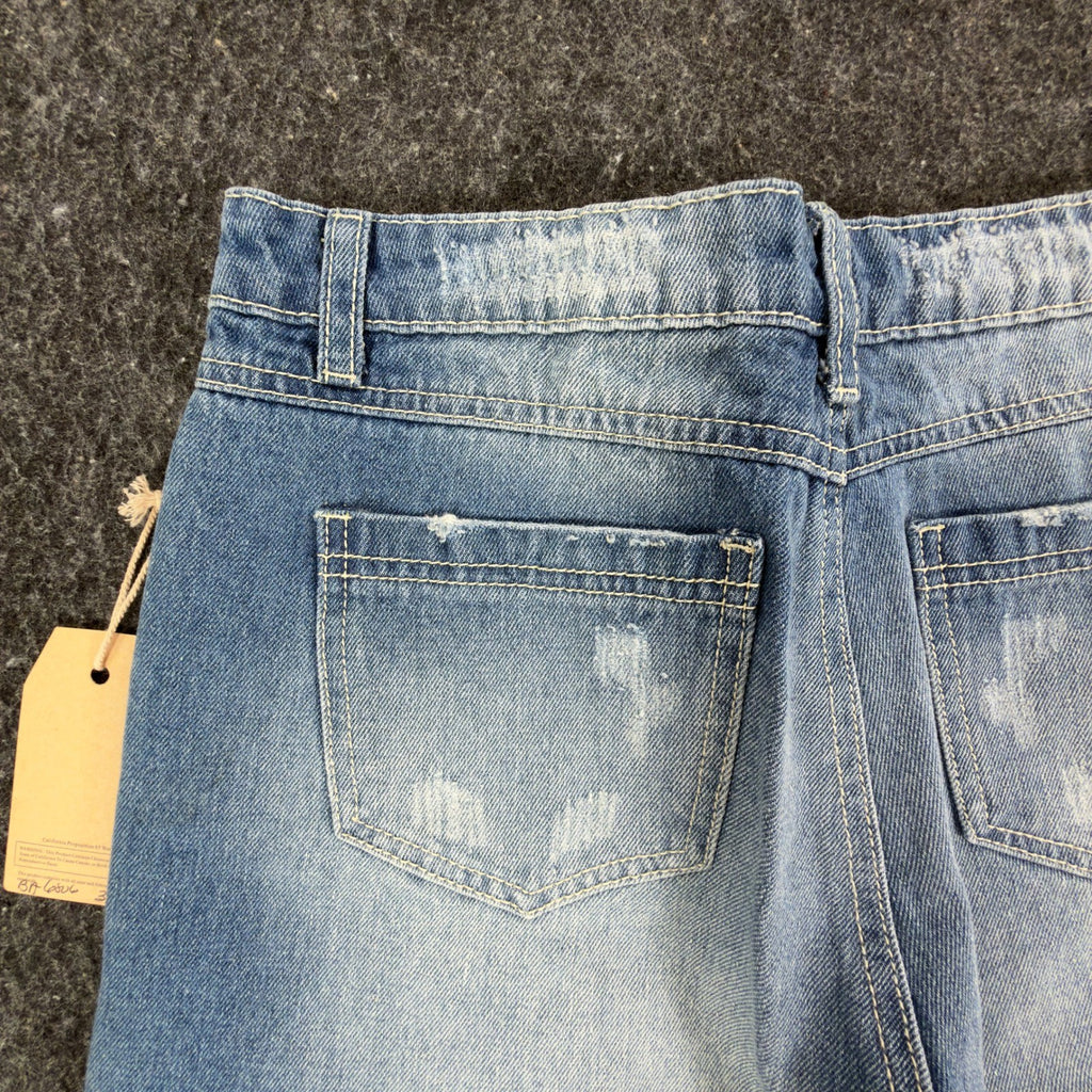 Blu Pepper Modern Embroidered Denim Shorts Womens Medium Blue Cotton NWT - take2supply
