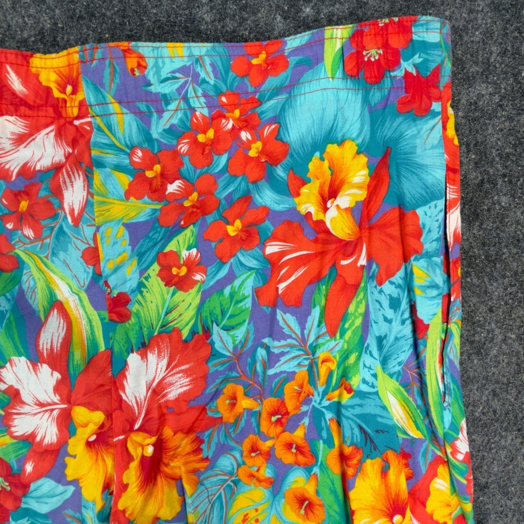 That's Me! Vintage 90s Hawaiian Tropical Shorts Womens 9/10 Cotton Floral NOS - take2supply