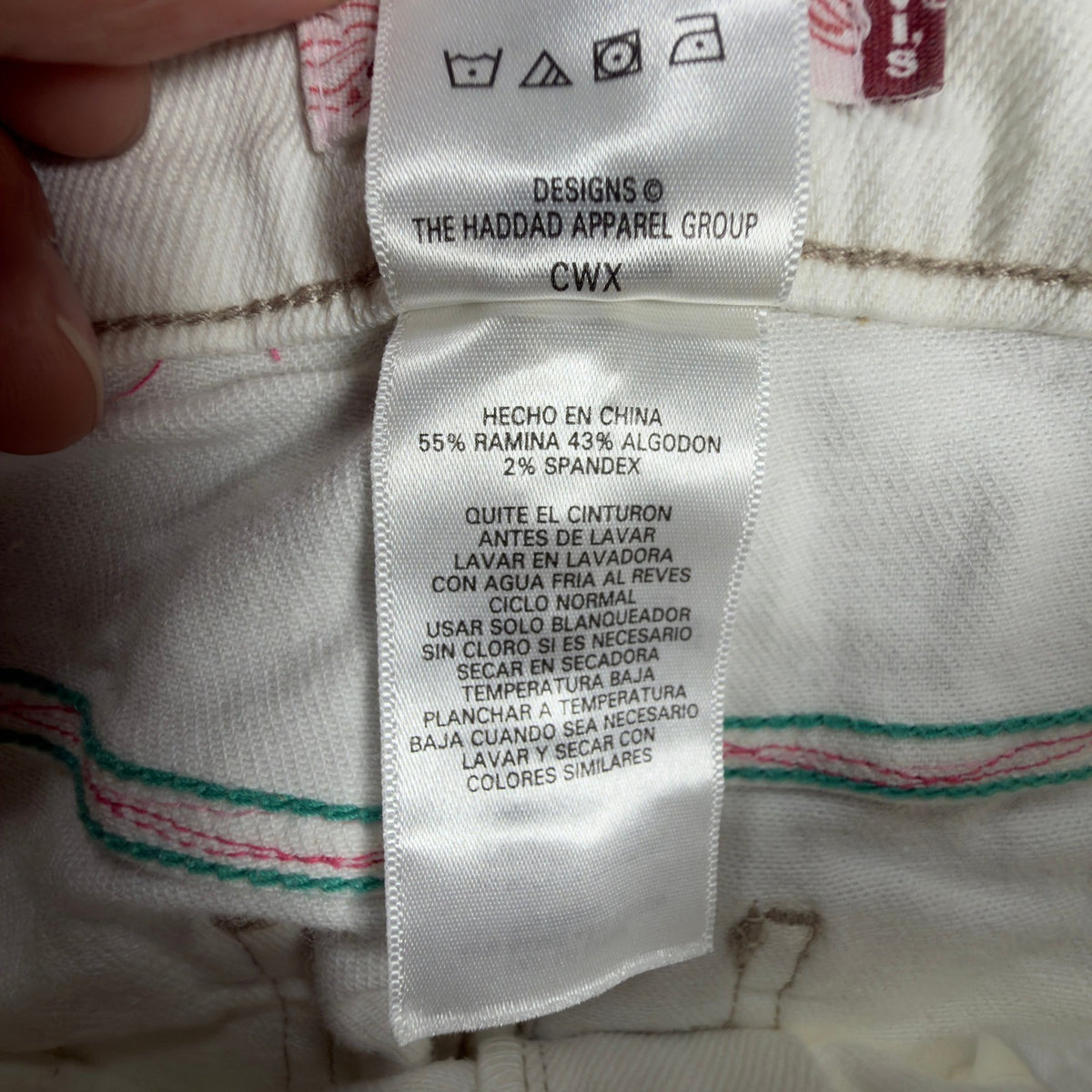 Levi's Y2K Denim Bermuda Shorts Girls 10 White Ramie Blend NWT - take2supply