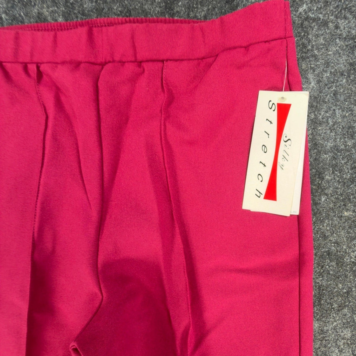 Donnkenny Classics Stirrup Pants Womens 8 Vintage 90s Garnet Pink Silky Stretch - take2supply