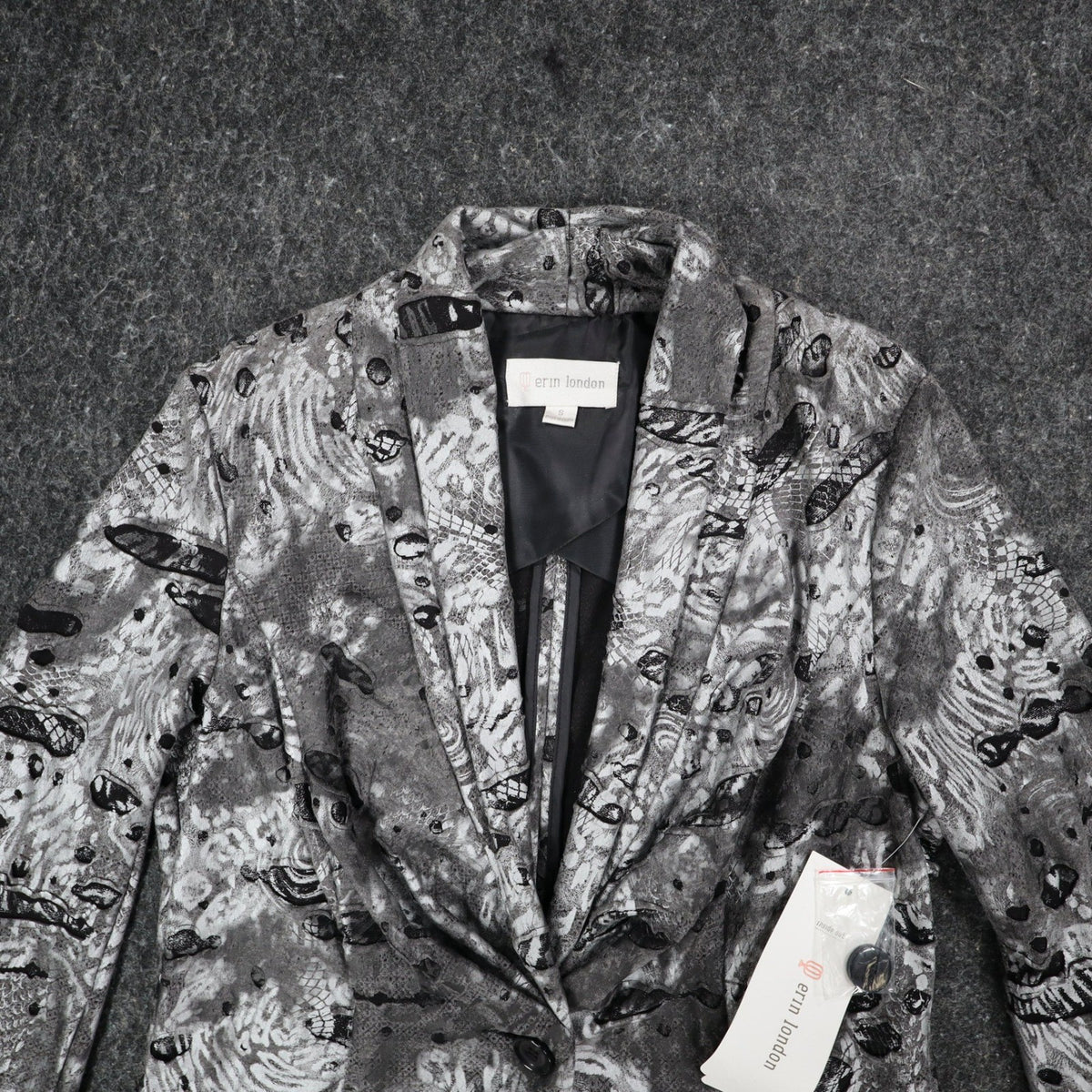 Erin London Blazer Jacket Womens Small NWT Gray Abstract Knit Single Button - take2supply