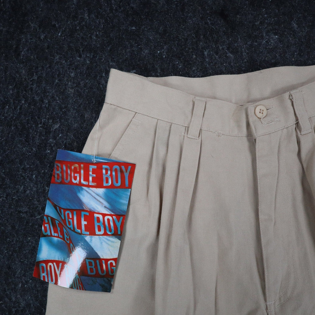 Bugle Boy Pleated Shorts Womens 9 Vintage 90s Beige Cotton Blend NWT Deadstock - take2supply