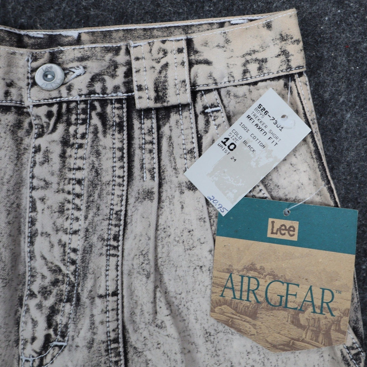 Lee Trekker Short Boys 10 Vintage 90s Cold Black Acid Wash Relaxed Fit Denim - take2supply