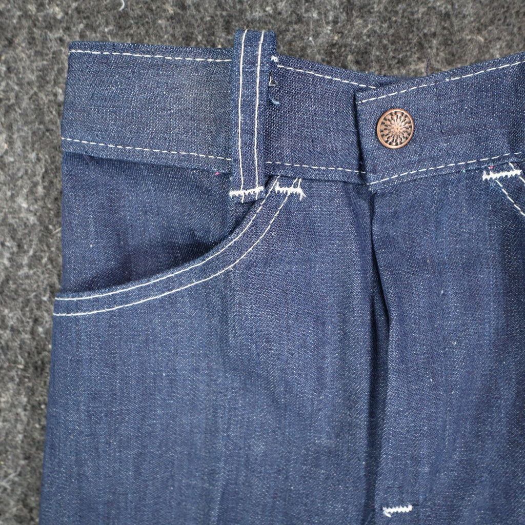 Vintage Clinchers Girls Jeans 8 Slim Blue Flare Leg USA Cotton NWT - take2supply