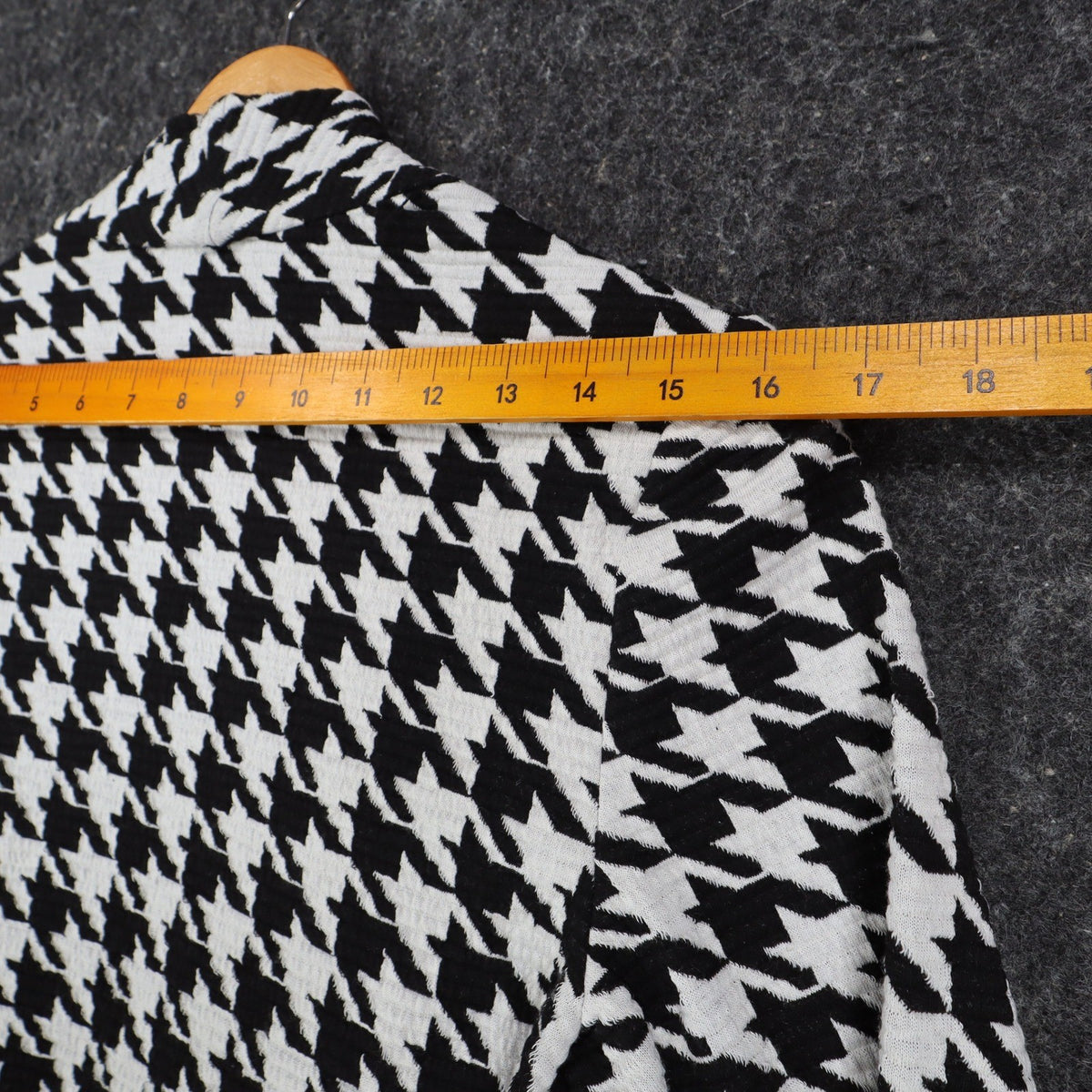 Lanalee Cardigan Women Small Black White Houndstooth Open Front Made in Canada - take2supply