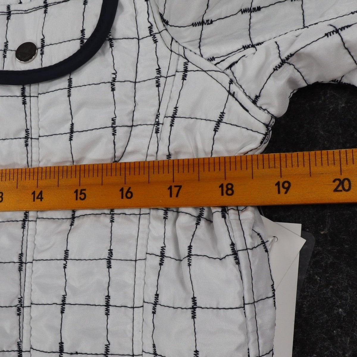 Marcona Reversible Quilted Jacket Womens Medium White Navy Grid Snap Front NWT - take2supply