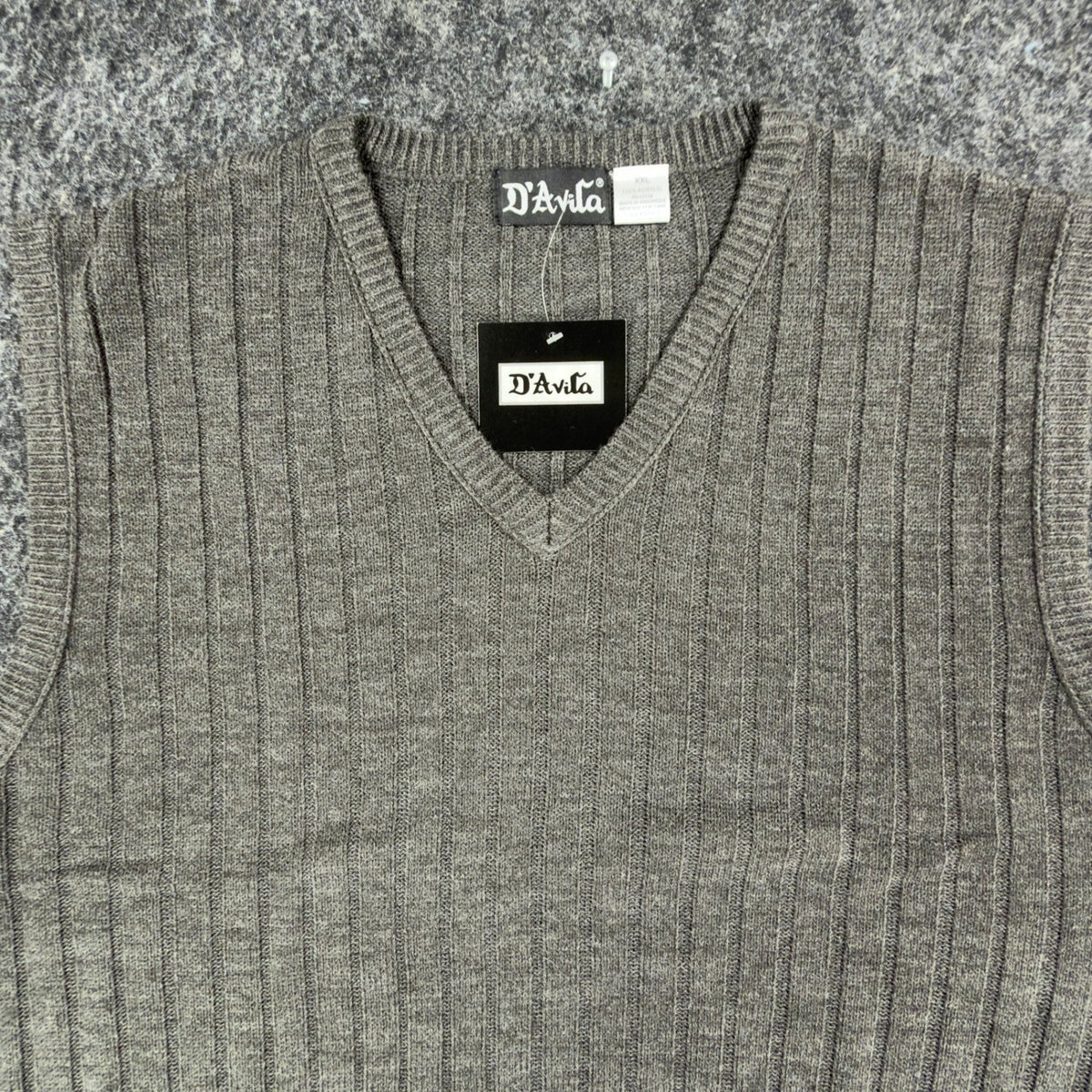 D'Avila Sweater Vest Mens XXL Gray Ribbed V-Neck Acrylic NWT C530 - take2supply