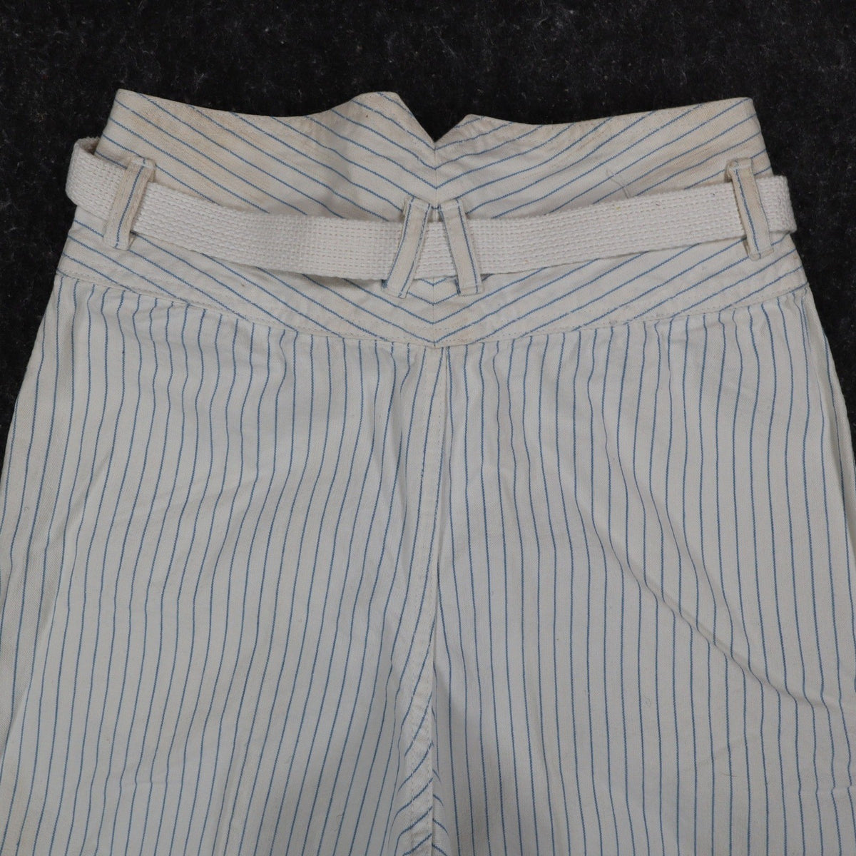 Lee Vintage 90s Striped Shorts Girls 14 White Blue Cotton High Waist Deadstock - take2supply