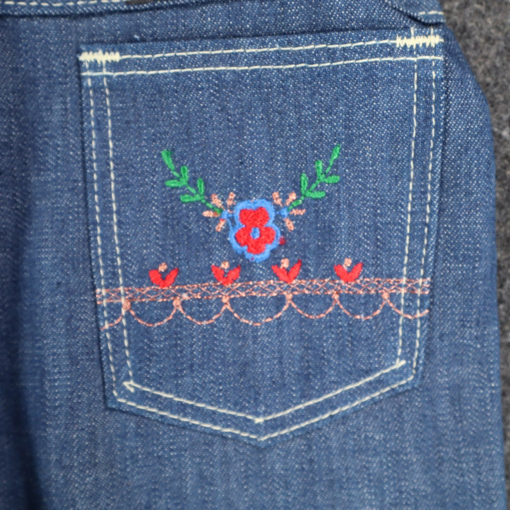 Young Maverick Vintage Girls 8 Slim Floral Embroidered Jeans NWT - take2supply