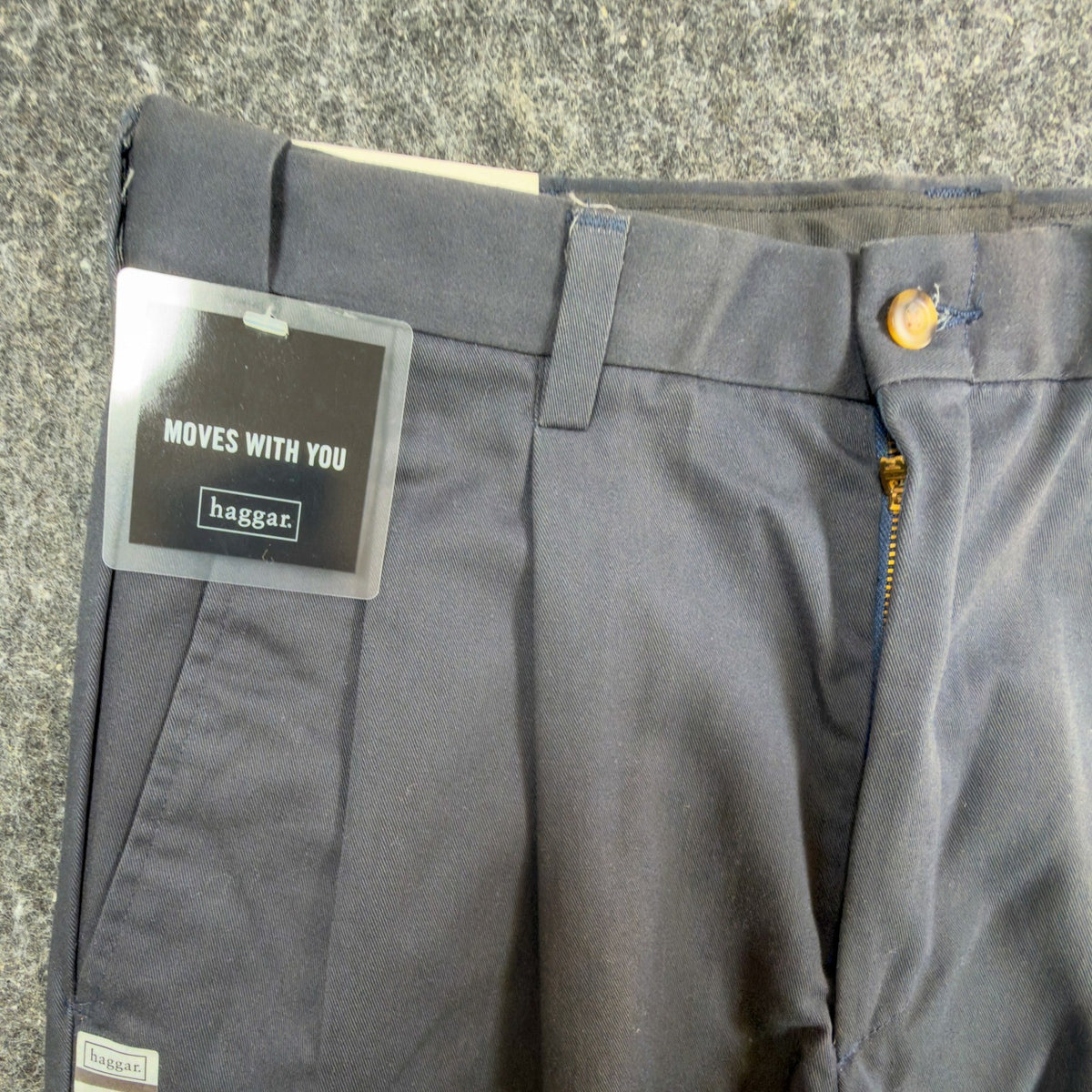 Haggar Pants Mens 33x30 Navy Blue Cotton Pleated Black Label Vintage Y2K NWT - take2supply
