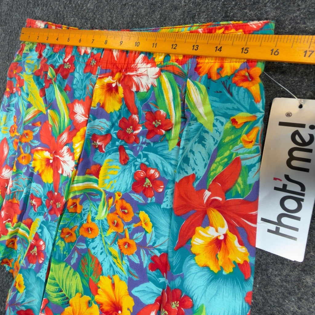 Vintage That's Me! Floral Shorts Womens 7/8 90s Hawaiian Tropical Cotton NWT USA - take2supply