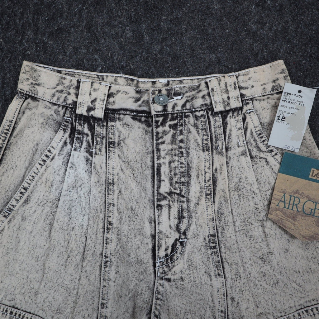 Lee Trekker Shorts Boys 12 Vintage 90s Black Acid Wash Relaxed Fit Cotton NWT - take2supply