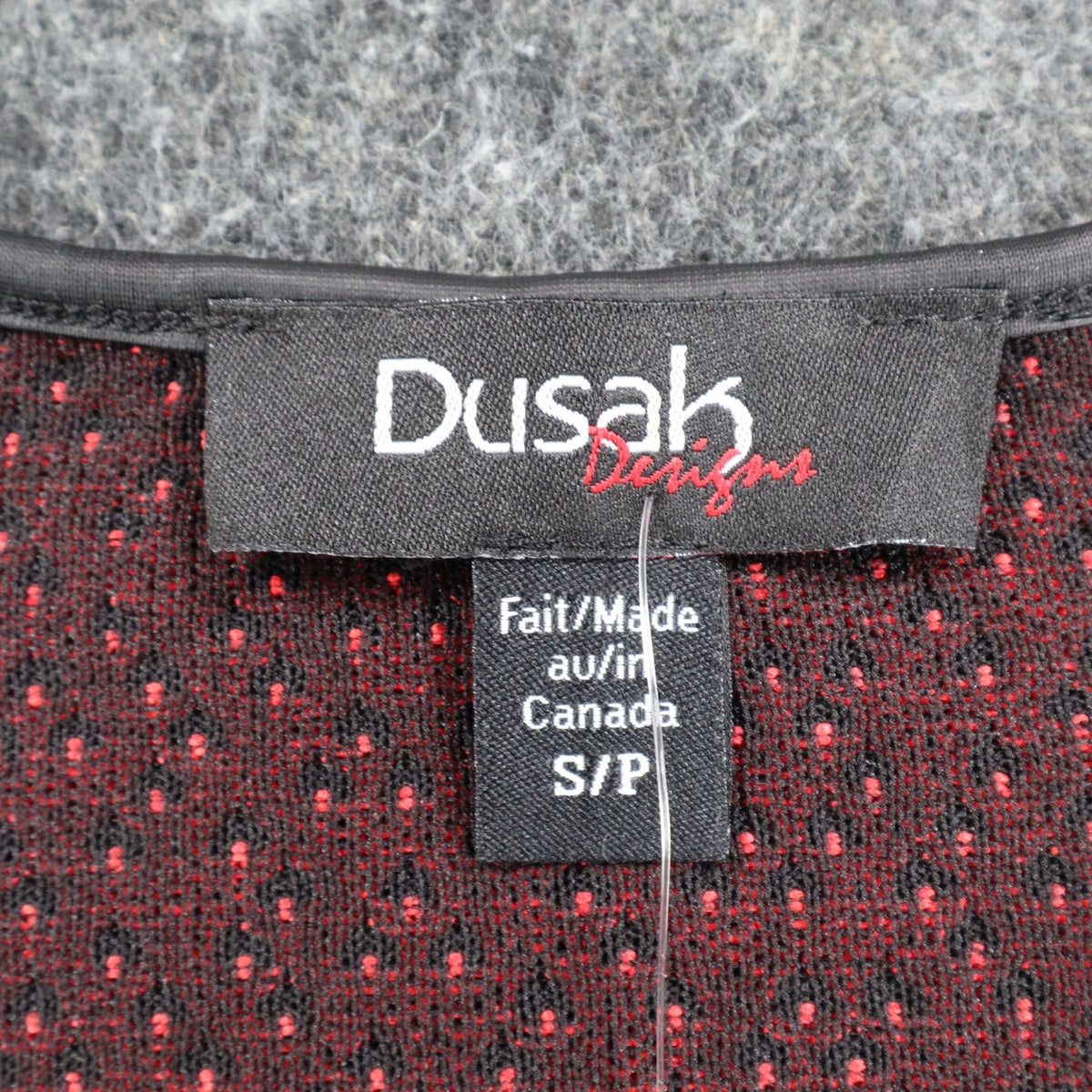 Dusak Designs Tunic Sweater Womens S Red Black Textured Knit Layered Hem Canada - take2supply