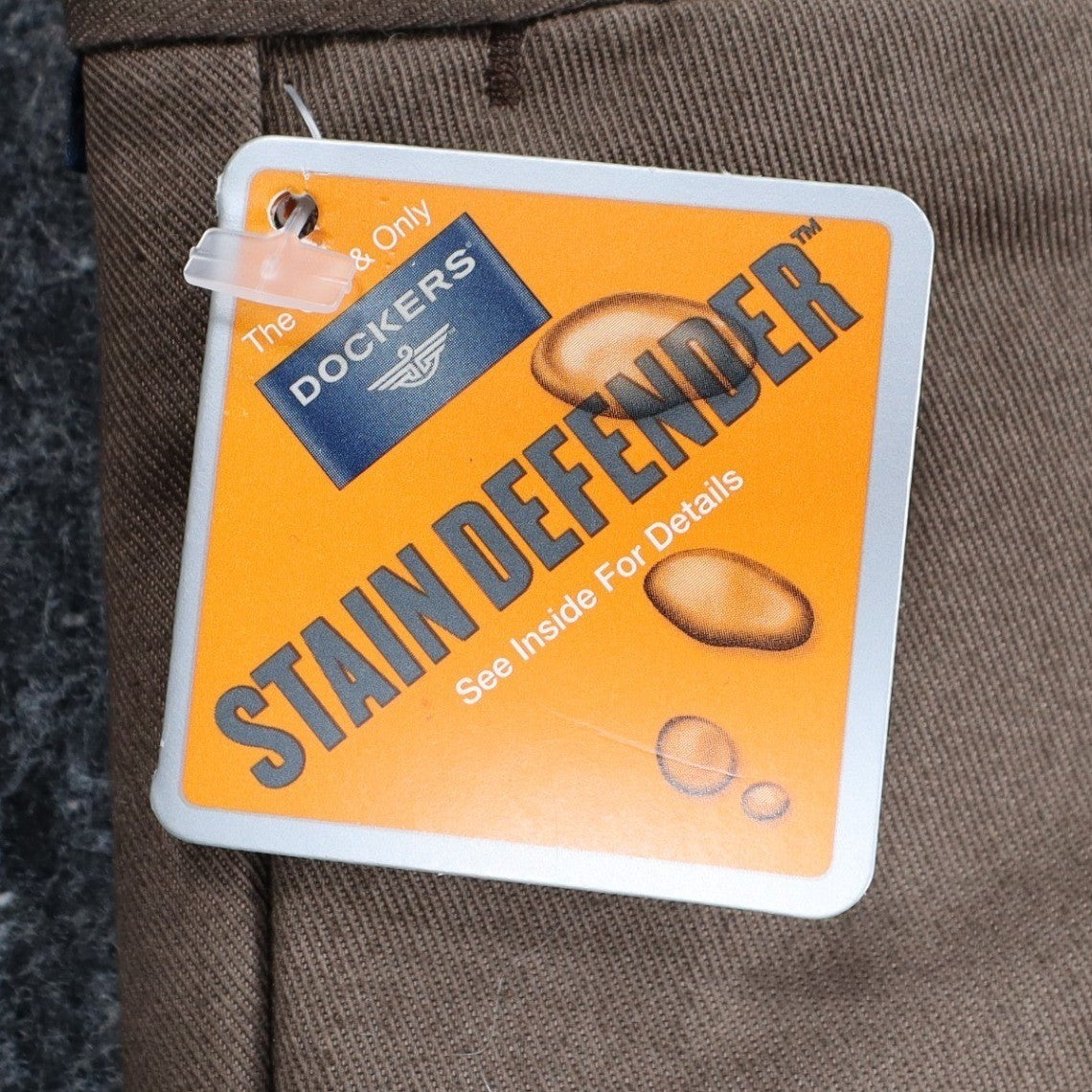 Dockers Khaki Pants Mens 33x30 Brown Pleated Cuffed Stain Defender Classic Fit - take2supply