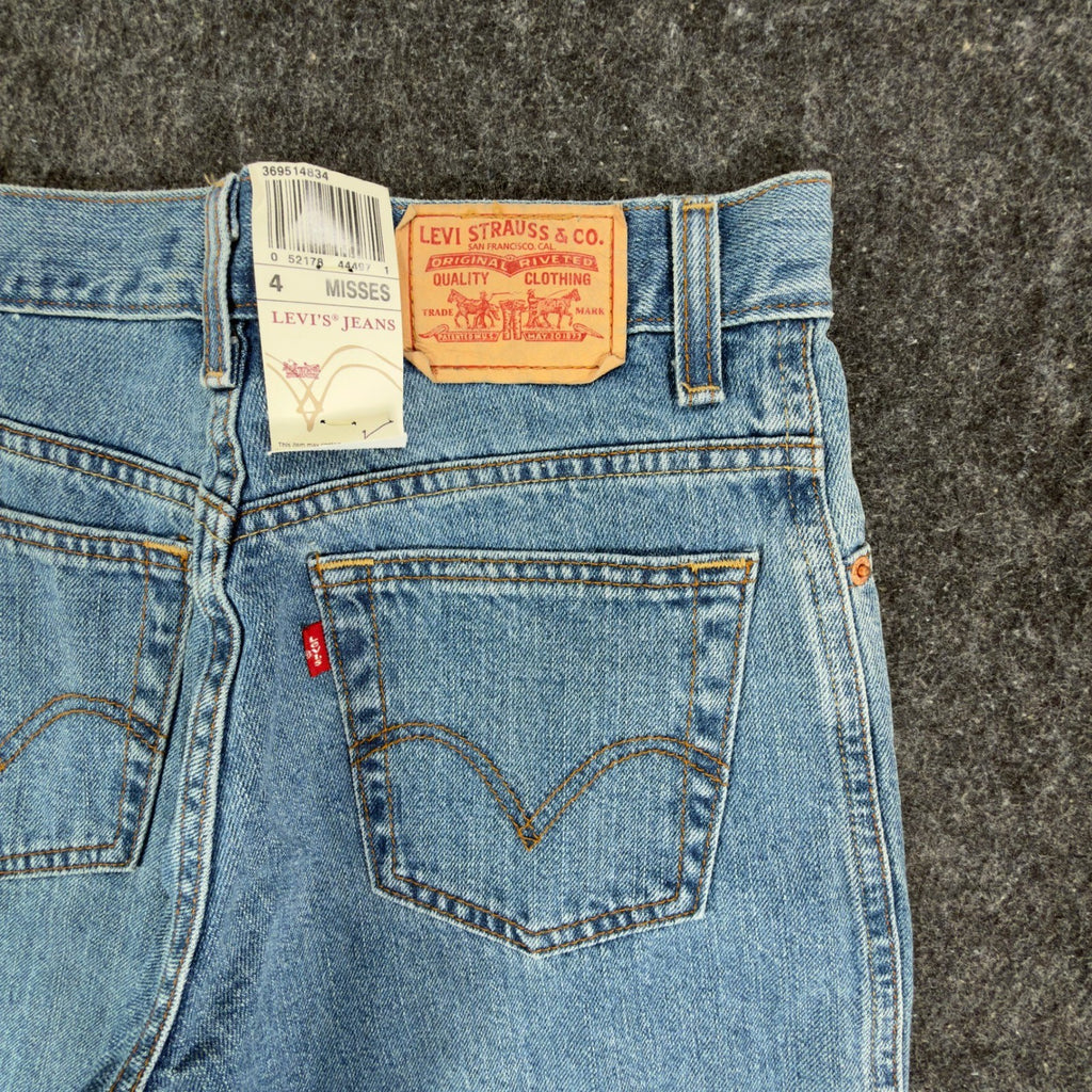 Levi's Y2K 550 Relaxed Shorts Misses 4 Blue Cotton Denim NWT Deadstock - take2supply