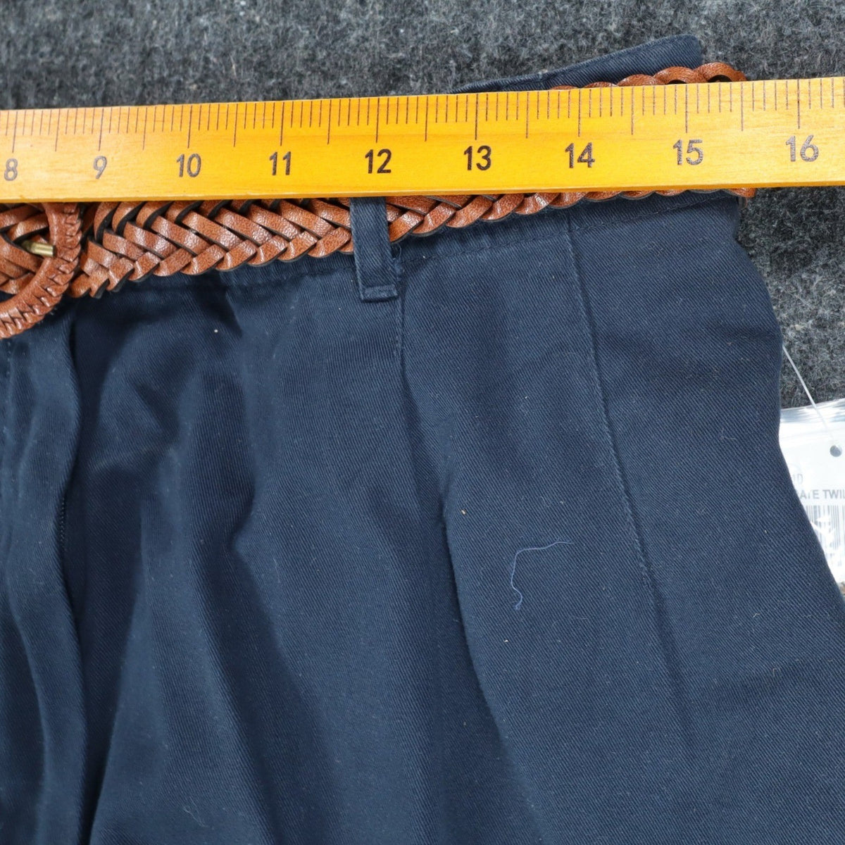 Rafaella Twill Shorts Womens 10 Vintage 90s Navy Blue Cotton Pleated Belted NWT - take2supply