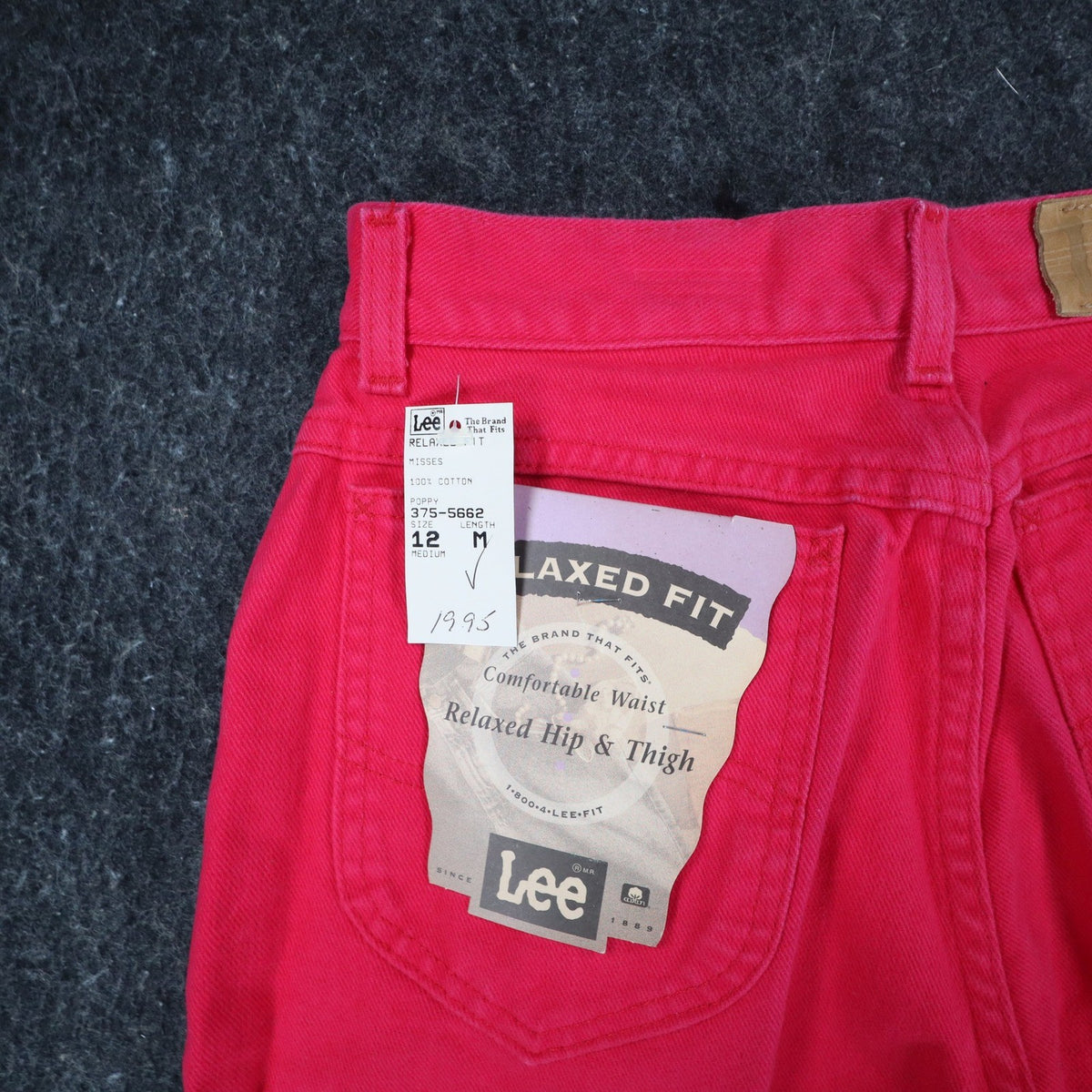 Lee Relaxed Fit Shorts Womens 12 Vintage 90s Poppy Red Cotton Made in USA NWT - take2supply
