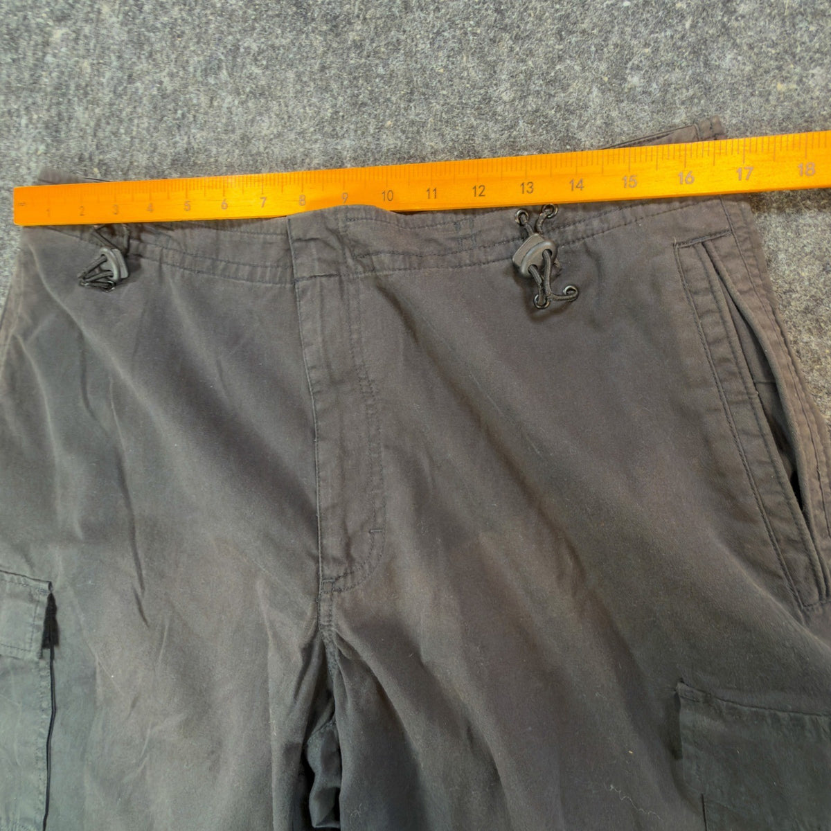 Nike Men's Black Cargo Shorts Vintage 2005 Cotton Tactical Utility - take2supply