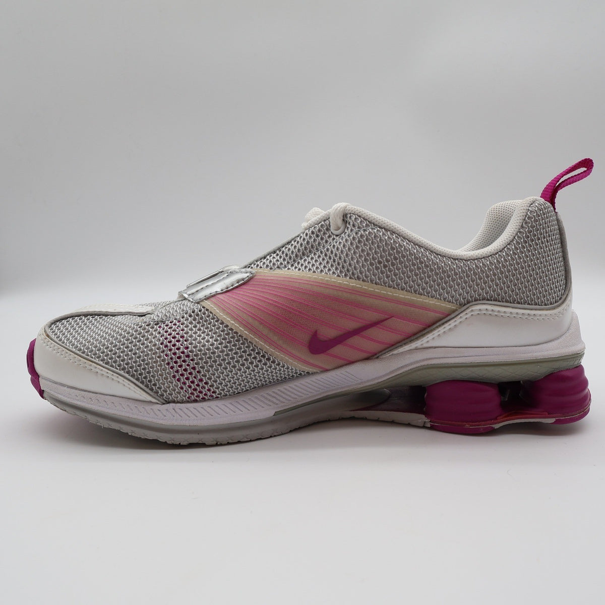 Nike Shox Zipsister+ II Womens 7 Running Shoes White Magenta Silver 366198-101 - take2supply