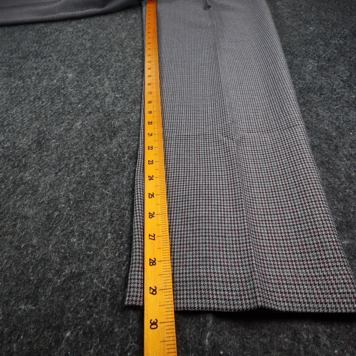 Southern Lady Plaid Dress Pants Womens 8 Vintage Grey Burgundy Pleated Trousers - take2supply