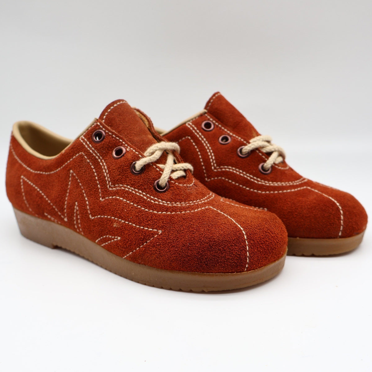 Travlers Lace Up Shoes Womens 5.5 Vintage Rust Brown Suede Gum Wedge Sole NOS - take2supply