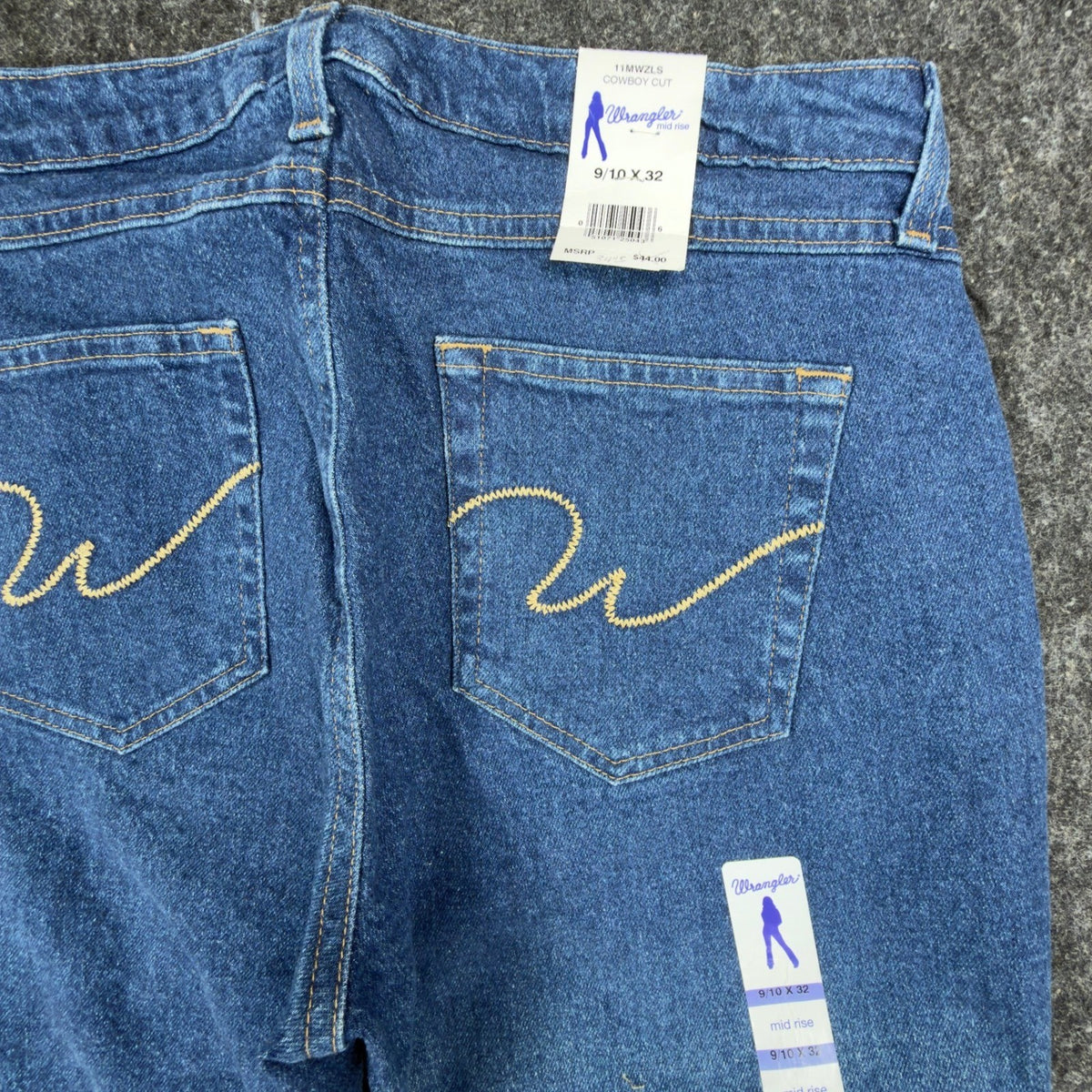 Wrangler Y2K Cowboy Cut Boot Cut Jeans Womens 9/10x32 Blue Denim NWT - take2supply