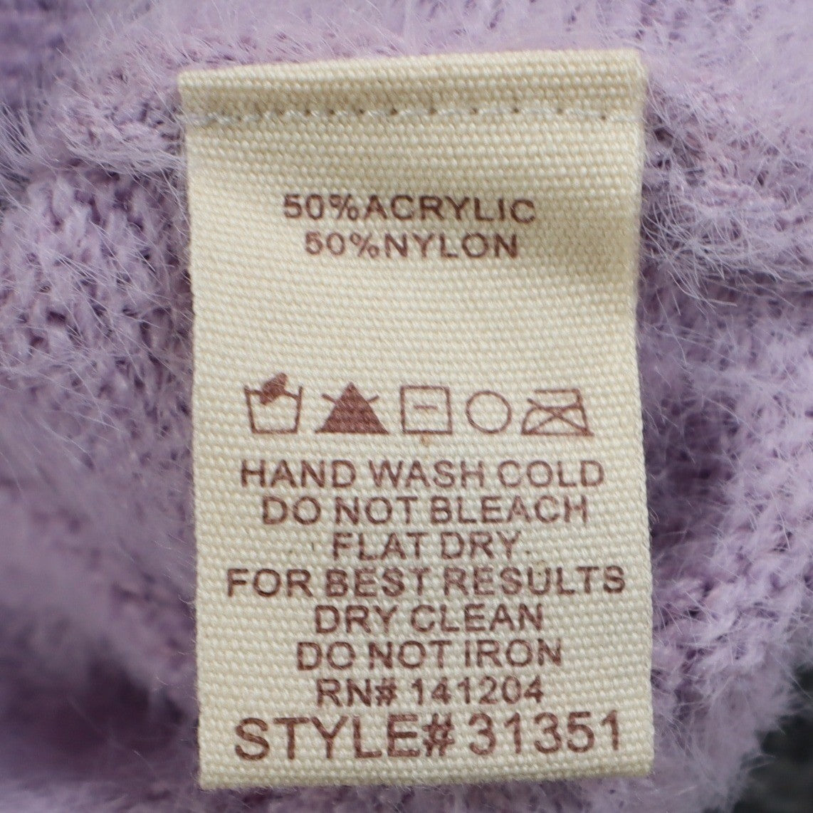 Hem & Thread Weekend Sweater Womens Large Lavender Fuzzy Eyelash Knit Graphic - take2supply