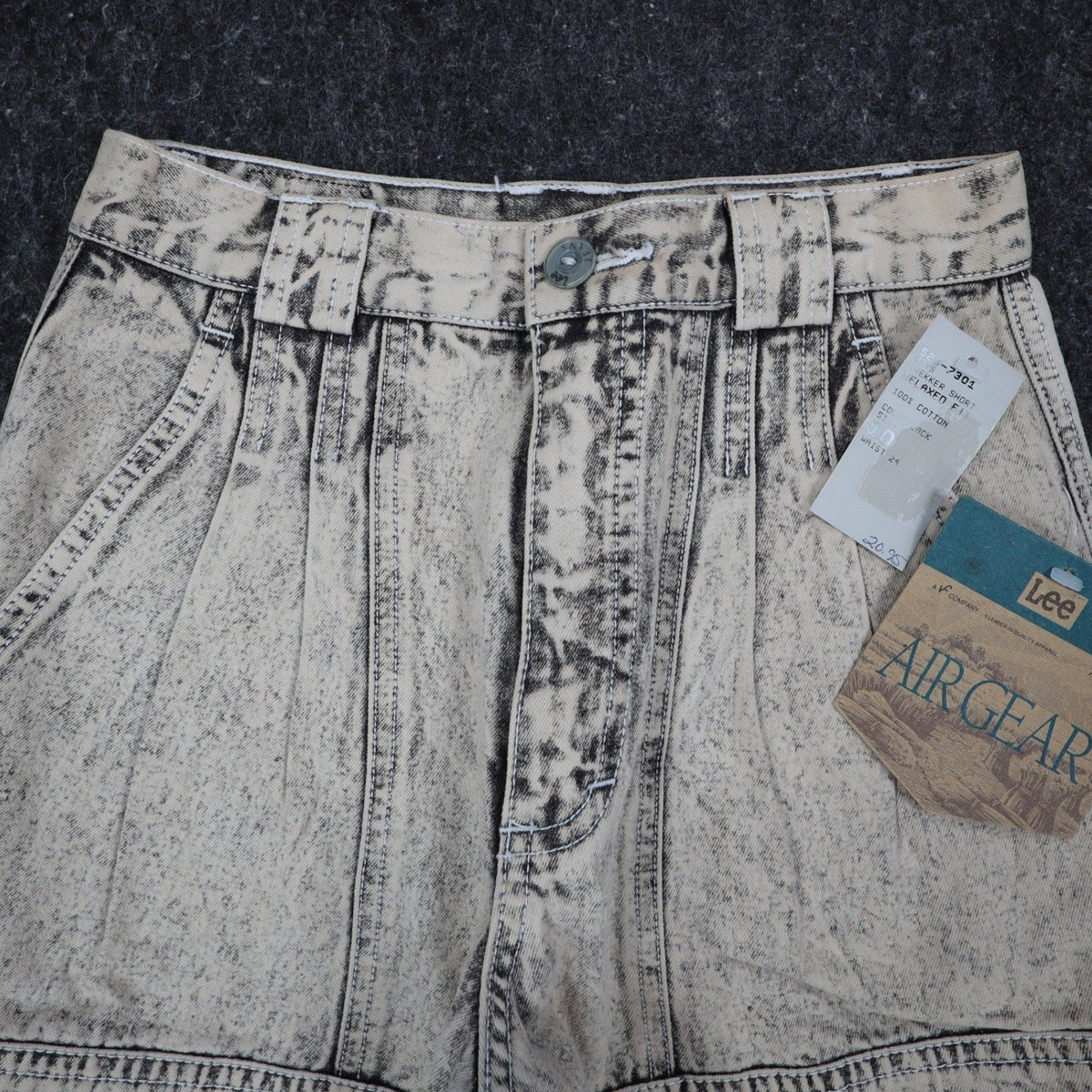 Lee Trekker Short Boys 10 Vintage 90s Cold Black Acid Wash Cotton Relaxed Fit - take2supply