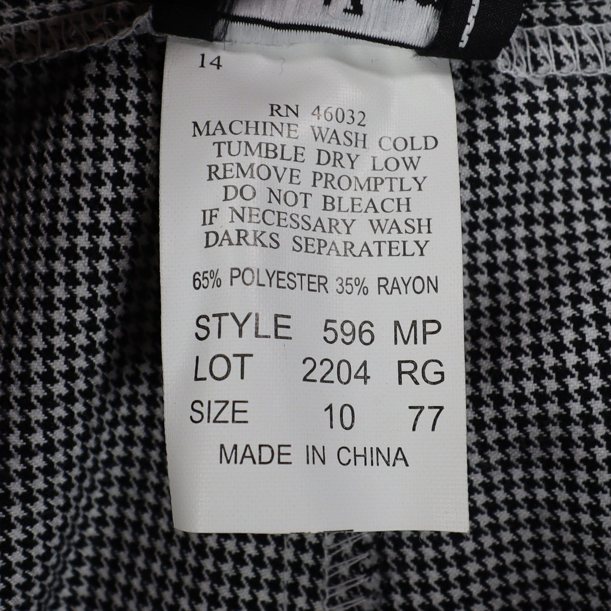 Southern Lady Dress Pants Womens 10 Petite Black White Houndstooth Pleated New - take2supply