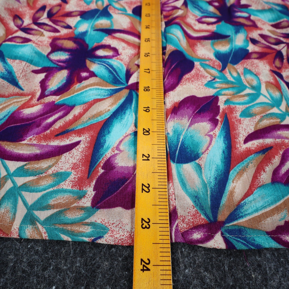 Xtrovert by Donnkenny Blouse Womens Medium Vintage 90s Rayon Tropical Floral USA - take2supply